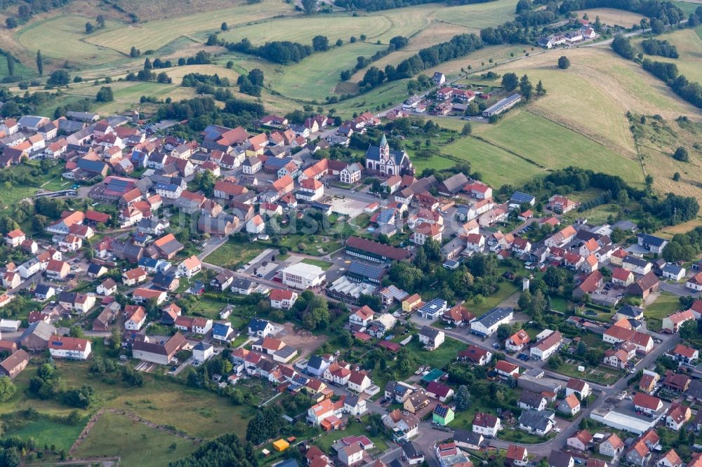 Martinshöhe aus der Vogelperspektive: Dorf - Ansicht in Martinshöhe im Bundesland Rheinland-Pfalz, Deutschland