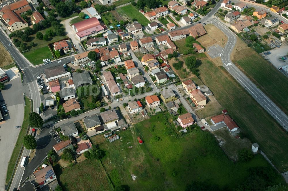 Luftbild Minerbe - Dorf - Ansicht in Minerbe in Venetien, Italien