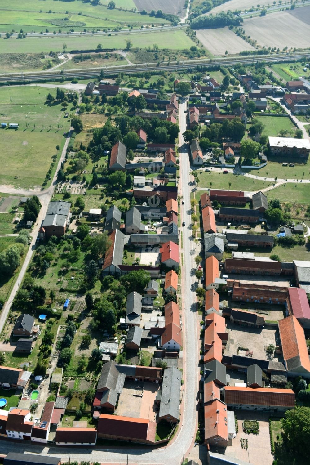 Nahrstedt von oben - Dorf - Ansicht von Nahrstedt im Bundesland Sachsen-Anhalt