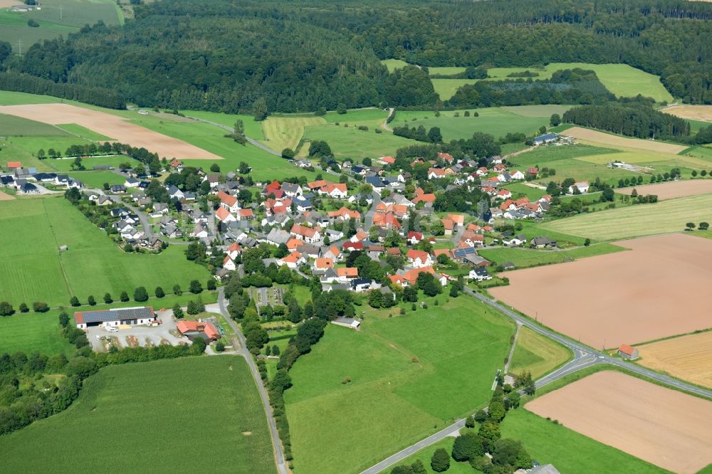 Nehden von oben - Dorf - Ansicht in Nehden im Bundesland Nordrhein-Westfalen, Deutschland