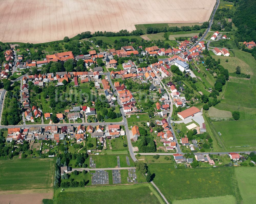 Luftaufnahme Neustadt - Dorf - Ansicht in Neustadt im Bundesland Thüringen, Deutschland