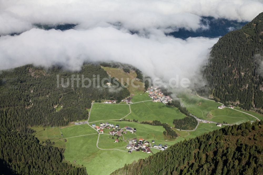 Luftaufnahme Niederthai - Dorf - Ansicht in Niederthai in Tirol, Österreich