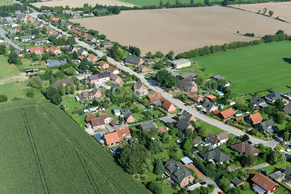 Luftaufnahme Niendorf-Stecknitz - Dorf - Ansicht von Niendorf-Stecknitz im Bundesland Schleswig-Holstein