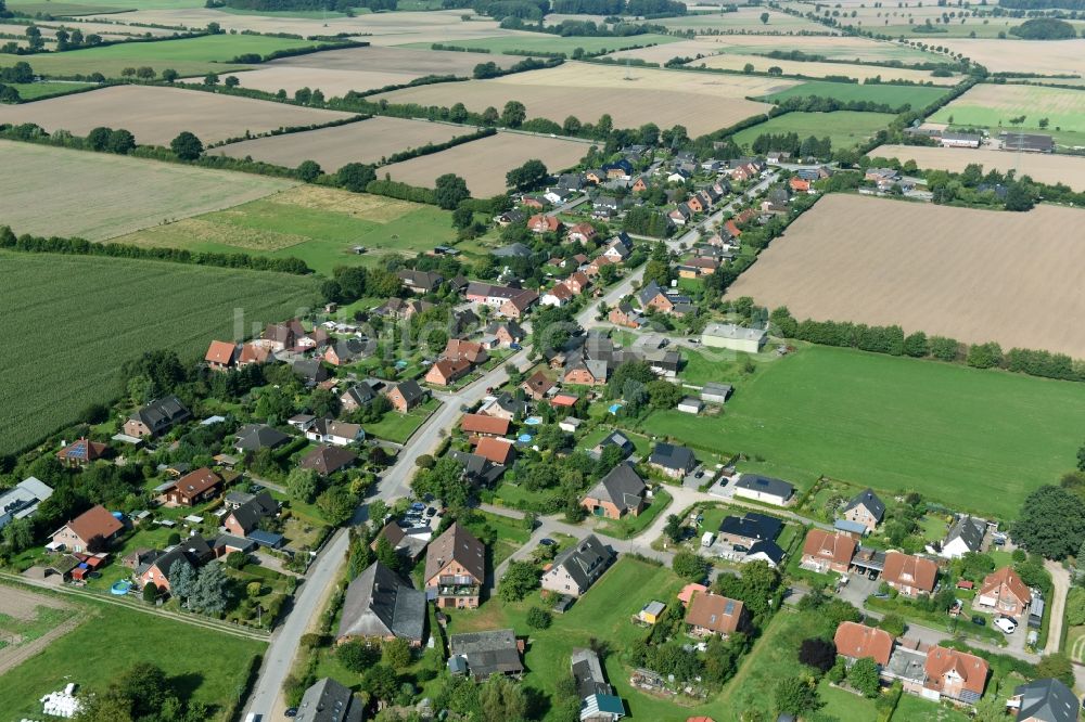 Niendorf-Stecknitz von oben - Dorf - Ansicht von Niendorf-Stecknitz im Bundesland Schleswig-Holstein