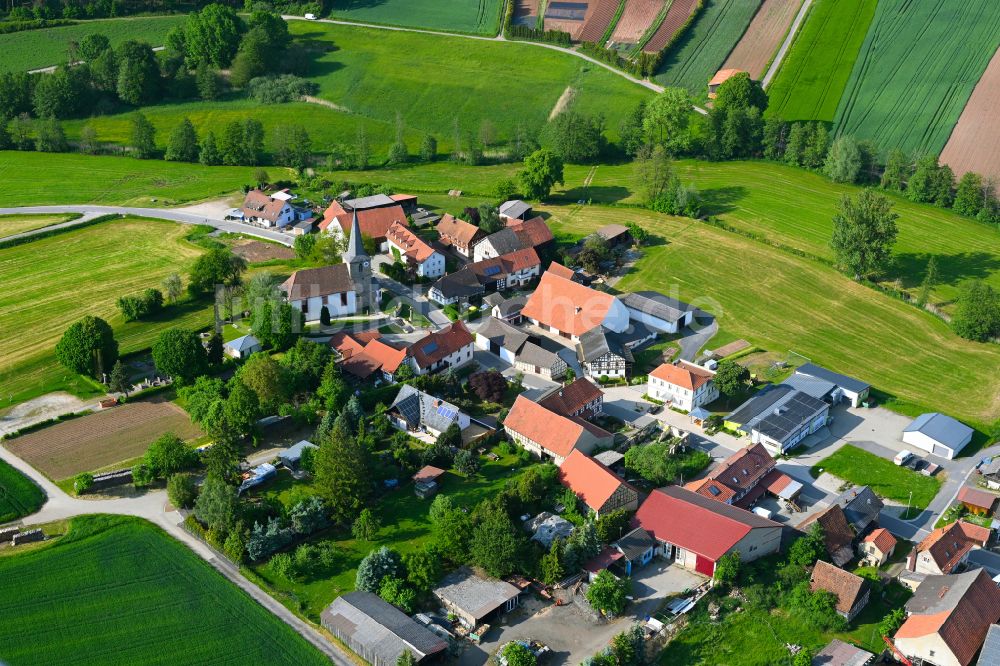 Oberelldorf aus der Vogelperspektive: Dorf - Ansicht in Oberelldorf im Bundesland Bayern, Deutschland