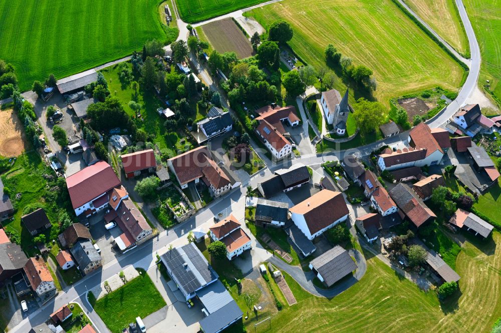 Luftaufnahme Oberelldorf - Dorf - Ansicht in Oberelldorf im Bundesland Bayern, Deutschland