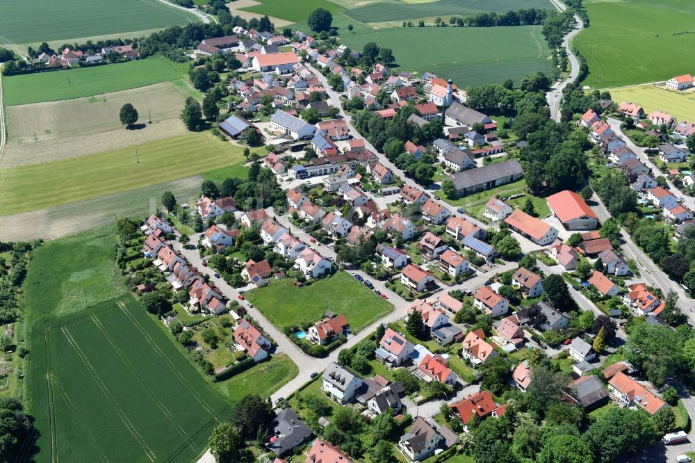 Oberroth von oben - Dorf - Ansicht in Oberroth im Bundesland Bayern, Deutschland