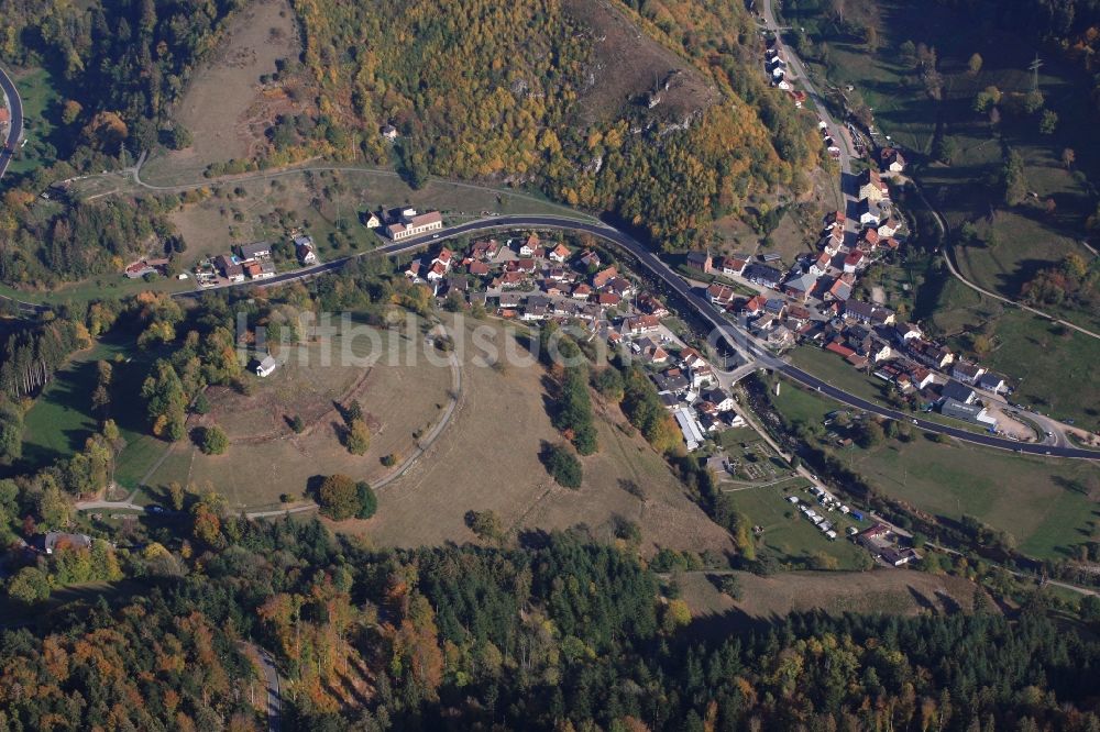 Luftbild Zell im Wiesental - Dorf - Ansicht im Ortsteil Mambach in Zell im Wiesental im Bundesland Baden-Württemberg, Deutschland