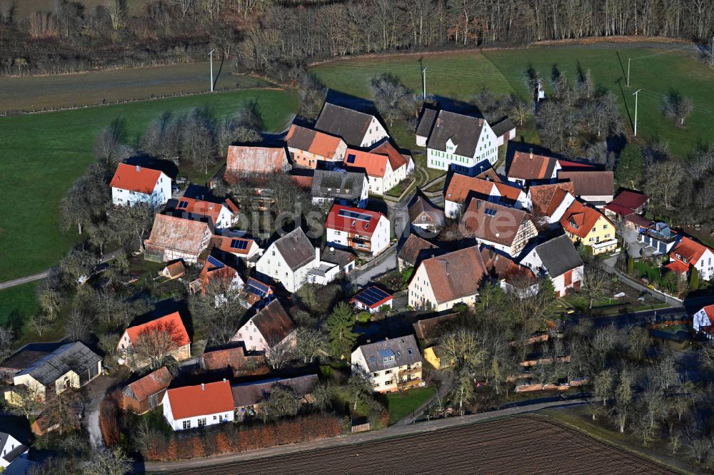 Luftaufnahme Pommelsbrunn - Dorf - Ansicht in Pommelsbrunn im Bundesland Bayern, Deutschland