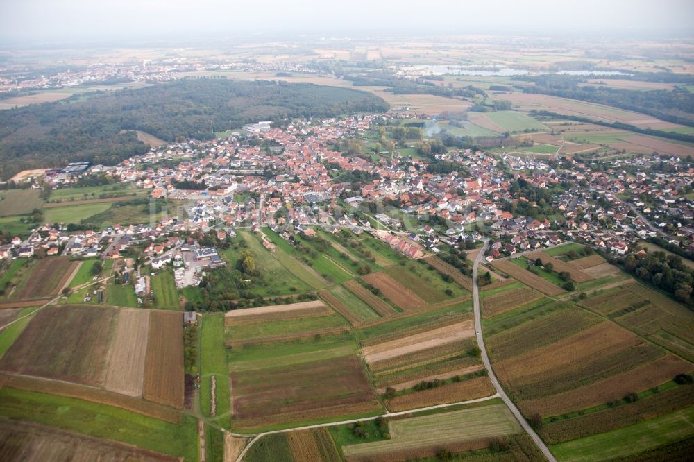 Luftaufnahme Gries - Dorf - Ansicht am Rande von Feldern in Gries in Grand Est, Frankreich