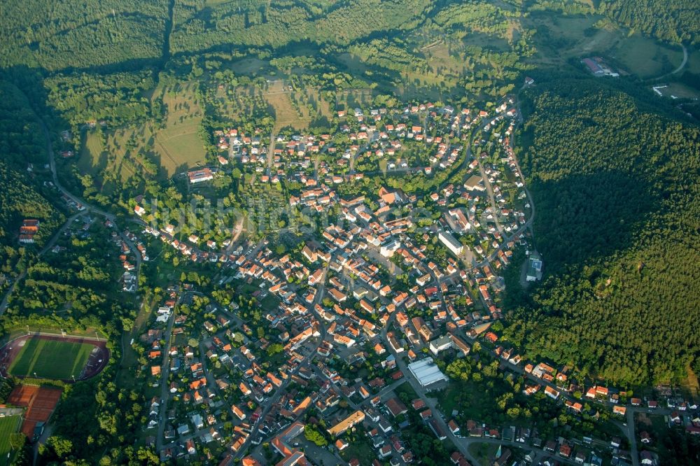 Luftbild Hauenstein - Dorf - Ansicht am Rande von Feldern in Hauenstein im Bundesland Rheinland-Pfalz, Deutschland