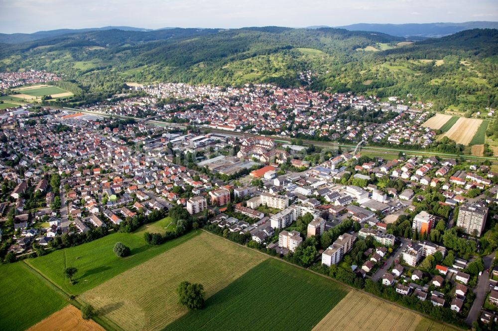 Luftaufnahme Hemsbach - Dorf - Ansicht am Rande von Feldern in Hemsbach im Bundesland Baden-Württemberg, Deutschland