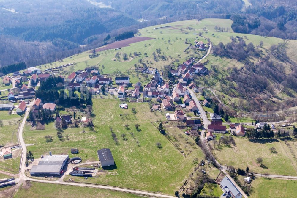 Luftbild Liederschiedt - Dorf - Ansicht am Rande von Feldern in Liederschiedt in Grand Est, Frankreich