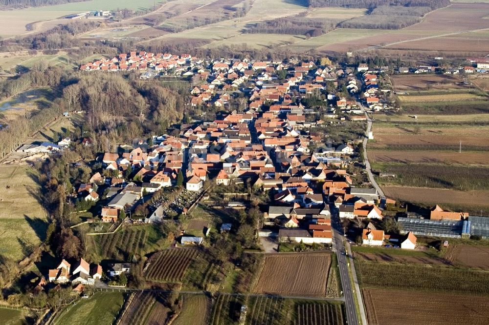 Luftbild Winden - Dorf - Ansicht am Rande von Feldern im Ortsteil Gewerbegebiet Horst in Winden im Bundesland Rheinland-Pfalz