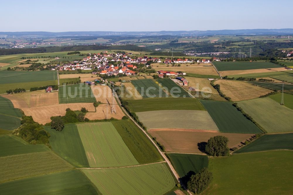 Luftbild Trendelburg - Dorf - Ansicht am Rande von Feldern im Ortsteil Langenthal in Trendelburg im Bundesland Hessen, Deutschland