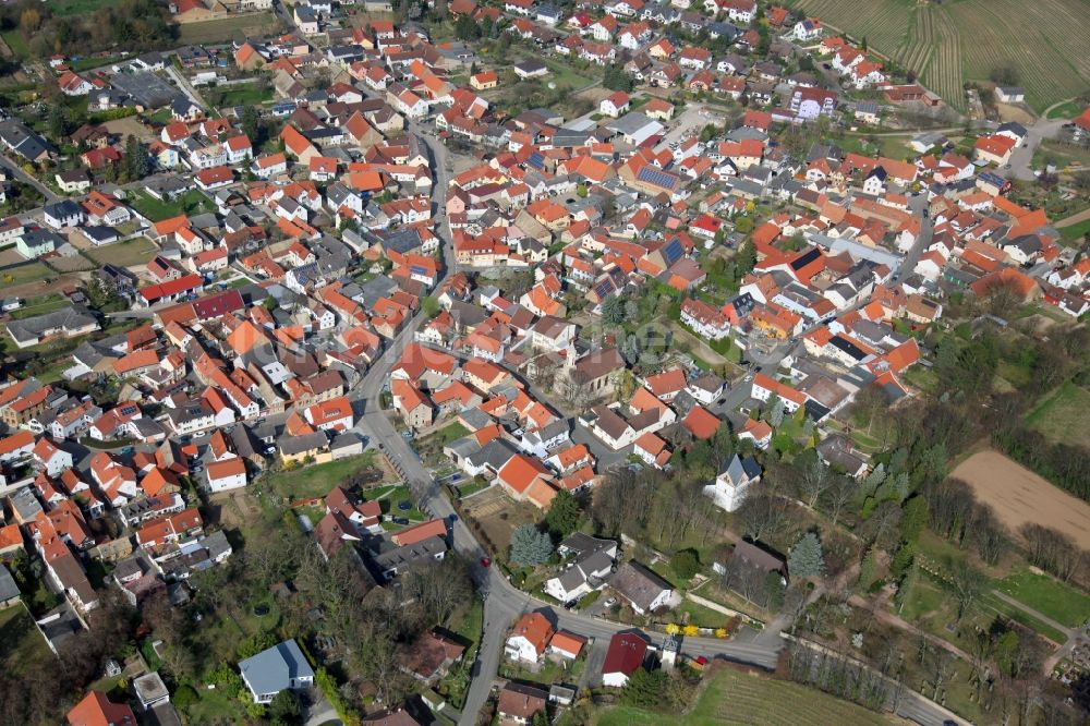 Luftbild Schornsheim - Dorf - Ansicht am Rande von Feldern in Schornsheim im Bundesland Rheinland-Pfalz