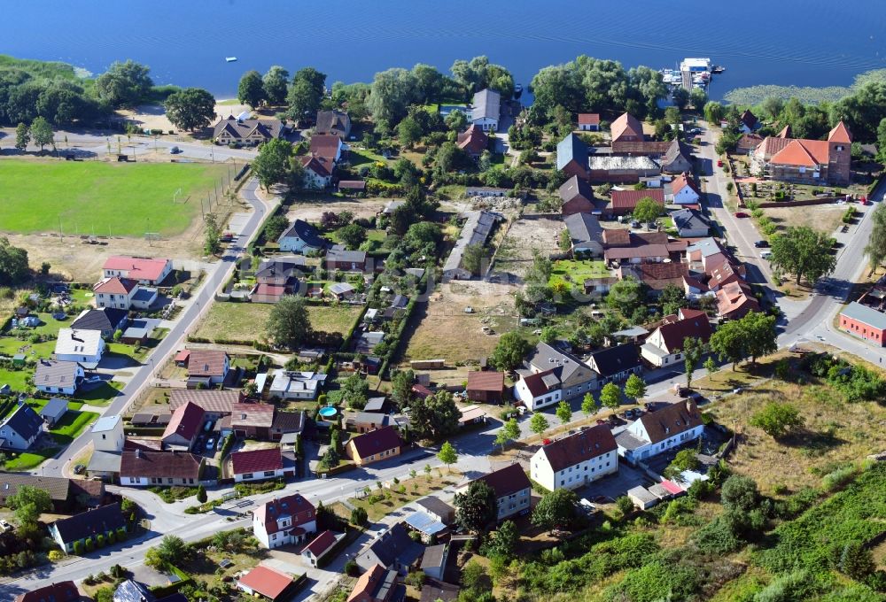 Luftbild Seeblick - Dorf - Ansicht am Rande von Feldern in Seeblick im Bundesland Brandenburg, Deutschland