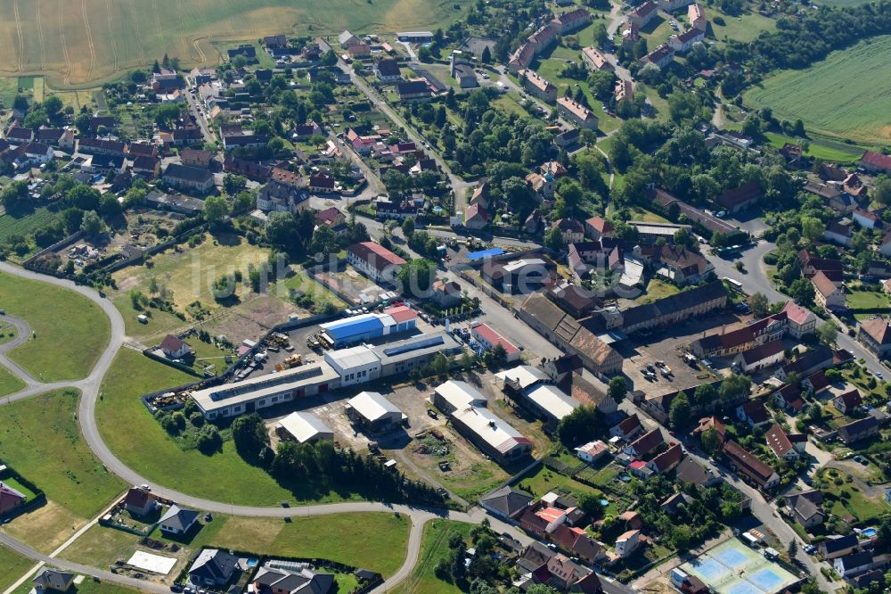 Luftbild Stankovice - Stankowitz - Dorf - Ansicht am Rande von Feldern in Stankovice - Stankowitz in Ustecky kraj - Aussiger Region, Tschechien