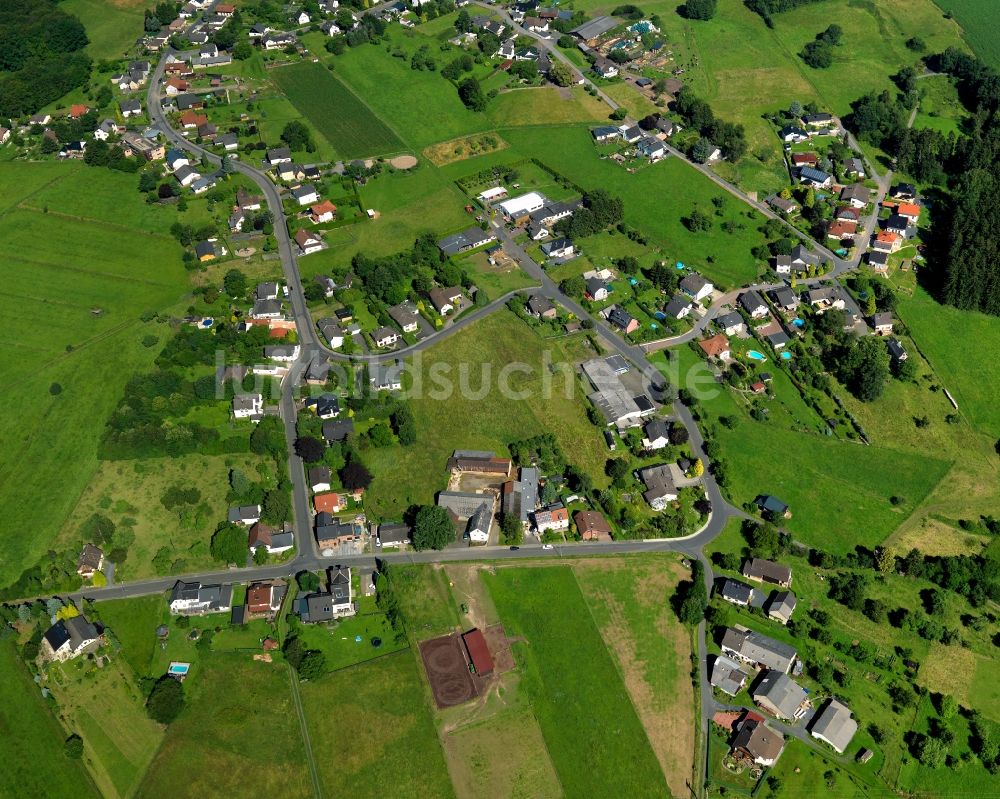 Luftbild Stockhausen - Dorf - Ansicht am Rande von Feldern in Stockhausen im Bundesland Rheinland-Pfalz, Deutschland