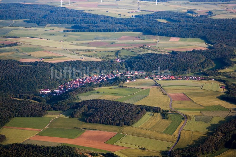 Waldstetten von oben - Dorf - Ansicht am Rande von Feldern in Waldstetten im Bundesland Baden-Württemberg, Deutschland