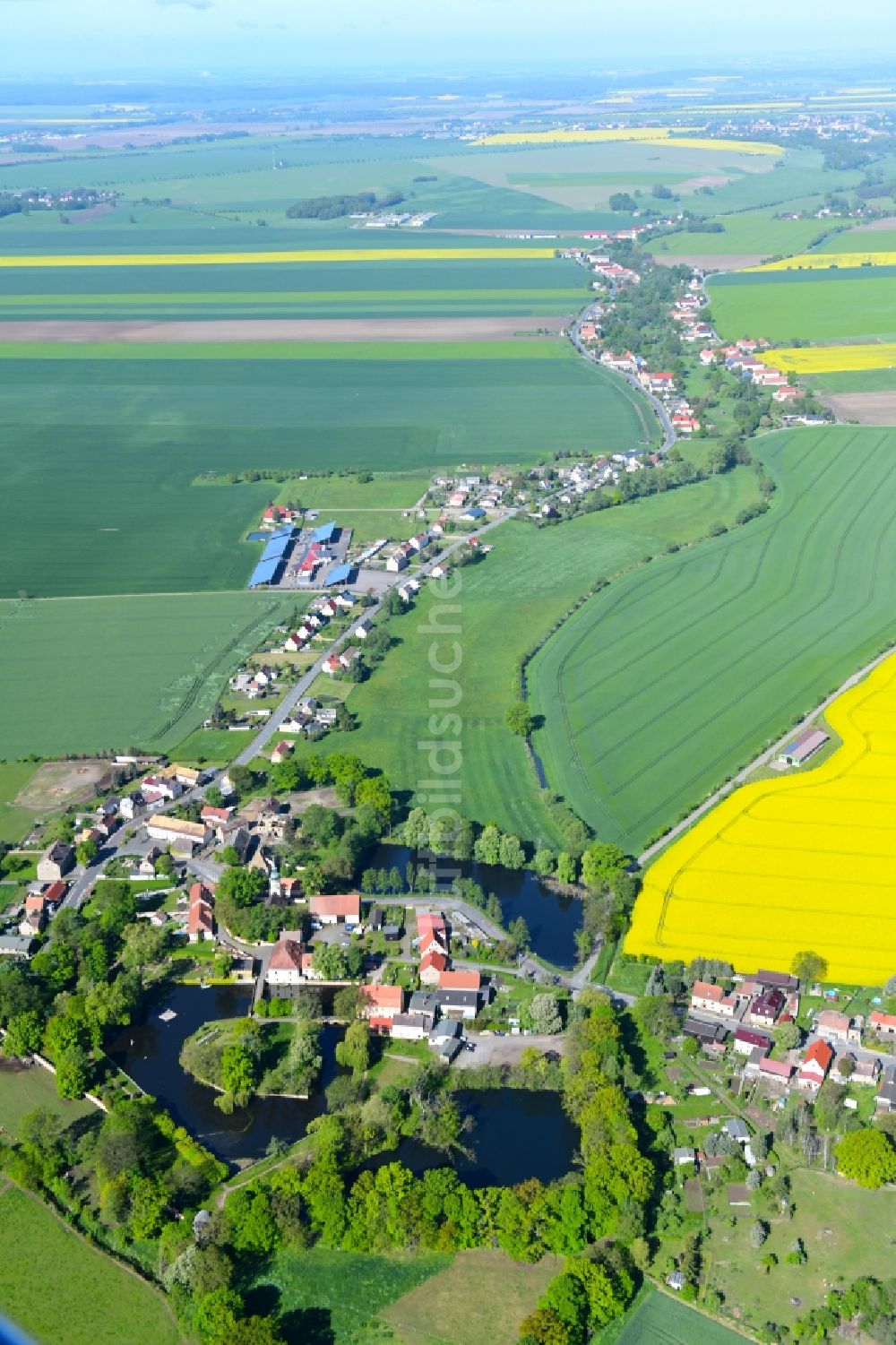 Lampertswalde von oben - Dorf - Ansicht am Rande von landwirtschaftlichen Feldern in Lampertswalde im Bundesland Sachsen, Deutschland