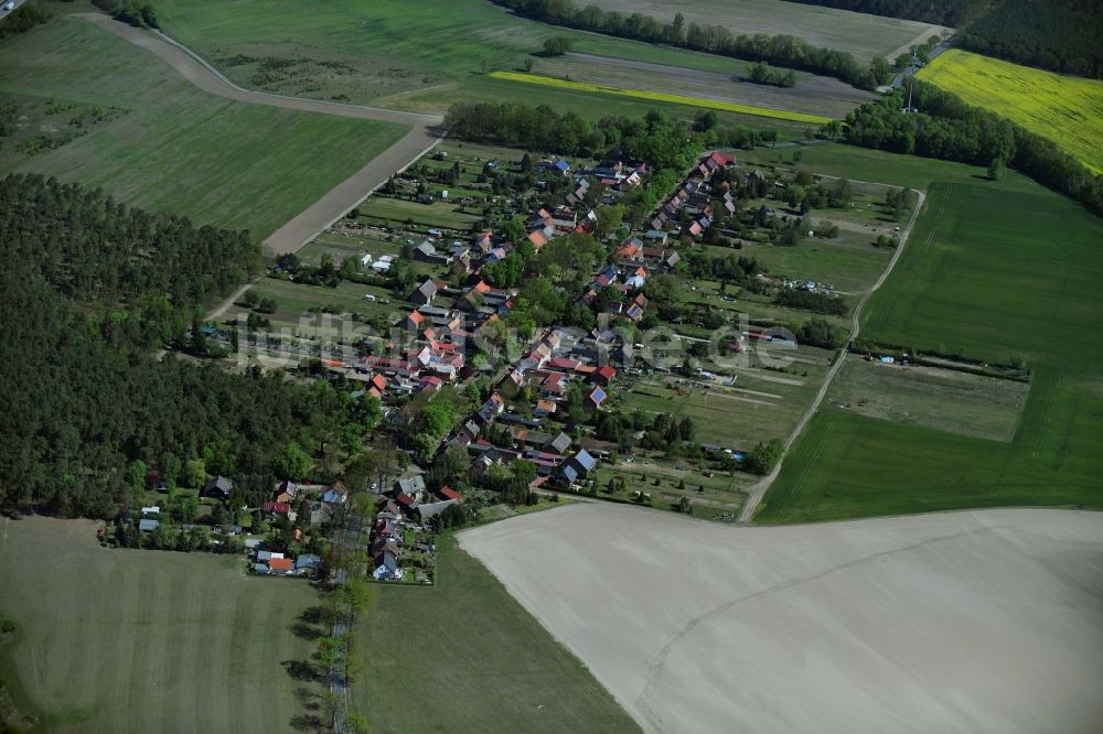 Luftbild Philippsthal - Dorf - Ansicht am Rande von landwirtschaftlichen Feldern in Philippsthal im Bundesland Brandenburg, Deutschland