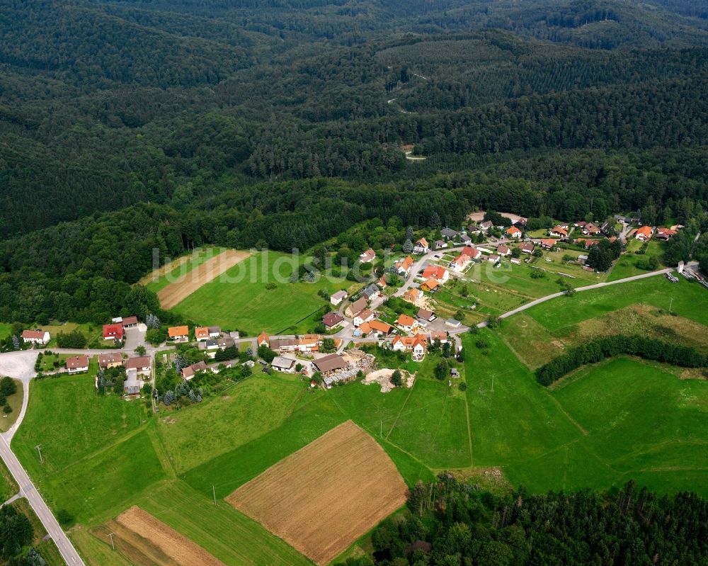 Bärenbronn von oben - Dorf - Ansicht am Rande Waldgebieten in Bärenbronn im Bundesland Baden-Württemberg, Deutschland