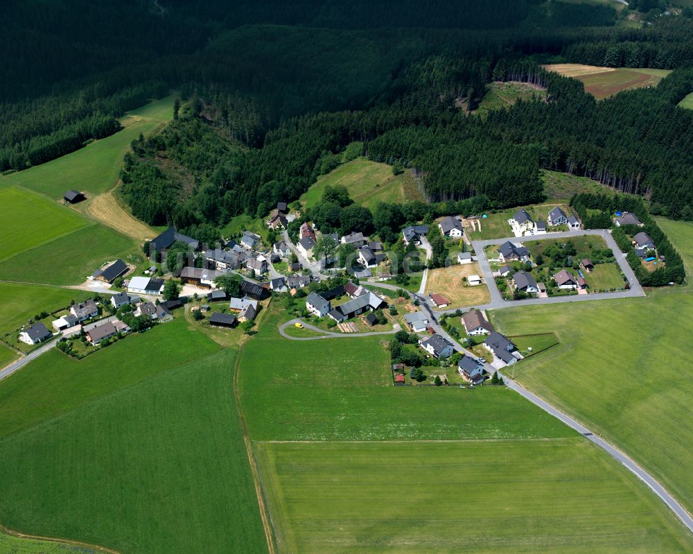 Luftbild Göhren - Dorf - Ansicht am Rande von Waldgebieten in Göhren im Bundesland Bayern, Deutschland