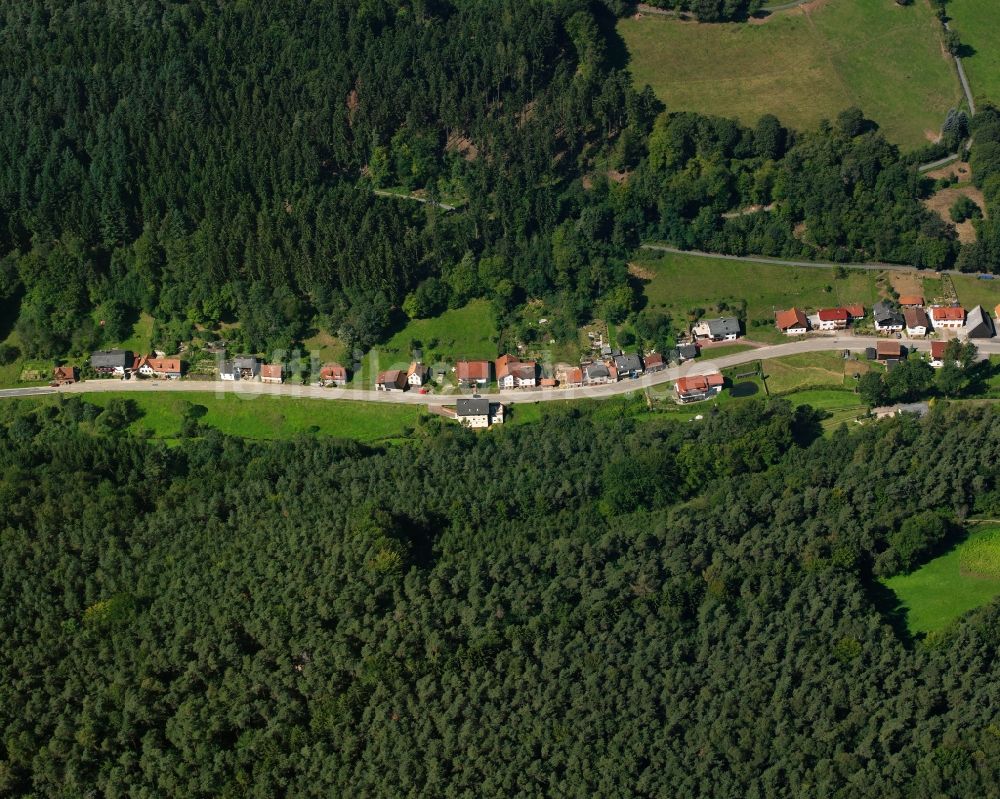 Luftbild Hebstahl - Dorf - Ansicht am Rande Waldgebieten in Hebstahl im Bundesland Hessen, Deutschland