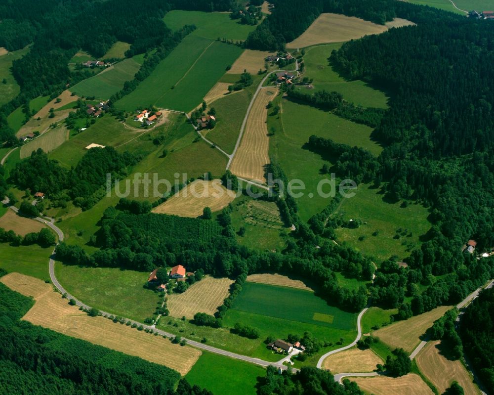 Luftaufnahme Heilingmühl - Dorf - Ansicht am Rande Waldgebieten in Heilingmühl im Bundesland Bayern, Deutschland