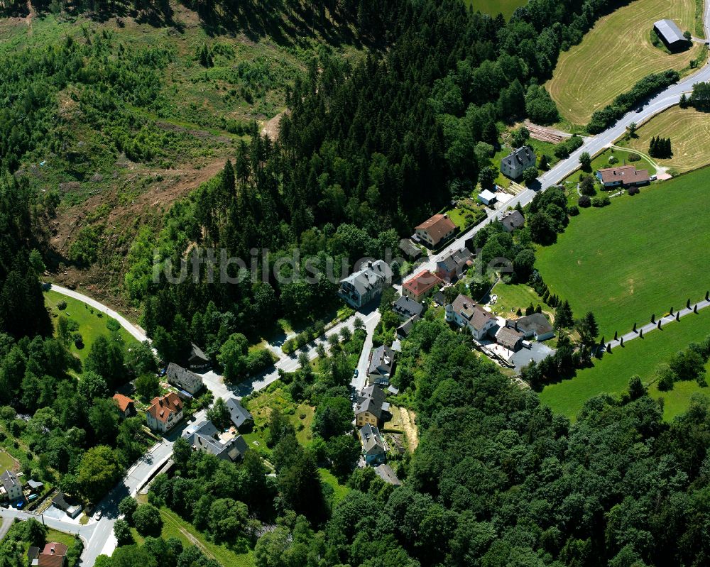 Luftbild Hölle - Dorf - Ansicht am Rande von Waldgebieten in Hölle im Bundesland Bayern, Deutschland