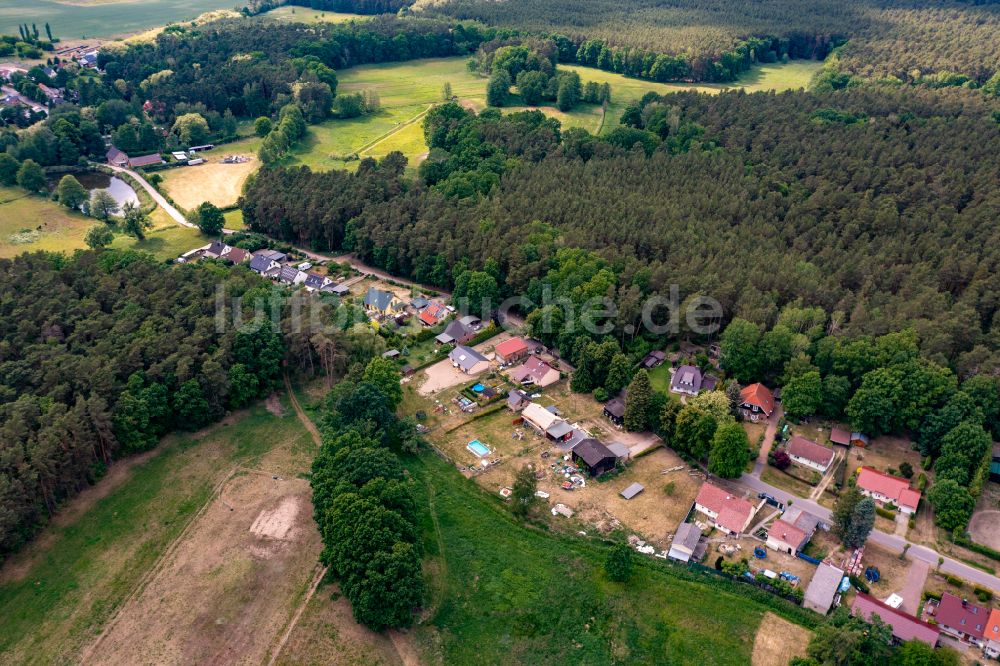 Luftbild Klobbicke - Dorf - Ansicht am Rande Waldgebieten in Klobbicke im Bundesland Brandenburg, Deutschland