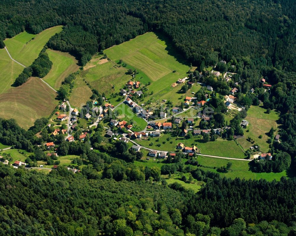 Luftaufnahme Olfen - Dorf - Ansicht am Rande Waldgebieten in Olfen im Bundesland Hessen, Deutschland