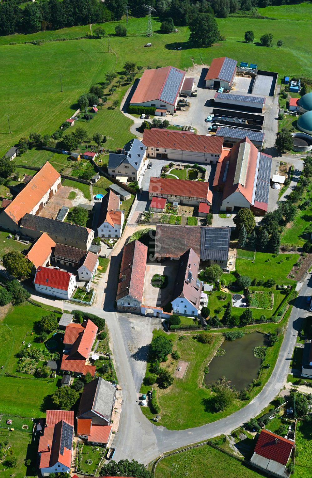 Luftaufnahme Pöhla - Dorf - Ansicht am Rande von Waldgebieten in Pöhla im Bundesland Thüringen, Deutschland