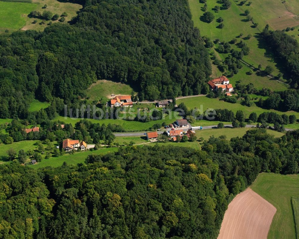 Luftaufnahme Rohrbach - Dorf - Ansicht am Rande Waldgebieten in Rohrbach im Bundesland Hessen, Deutschland