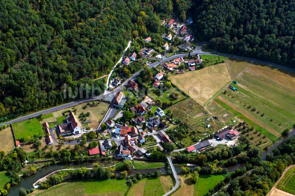 Luftaufnahme Schönau - Dorf - Ansicht am Rande von Waldgebieten in Schönau im Bundesland Bayern, Deutschland