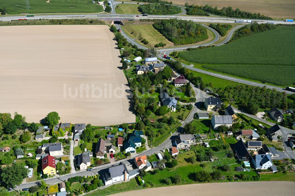 Schönhaide von oben - Dorf - Ansicht am Rande von Waldgebieten in Schönhaide im Bundesland Thüringen, Deutschland