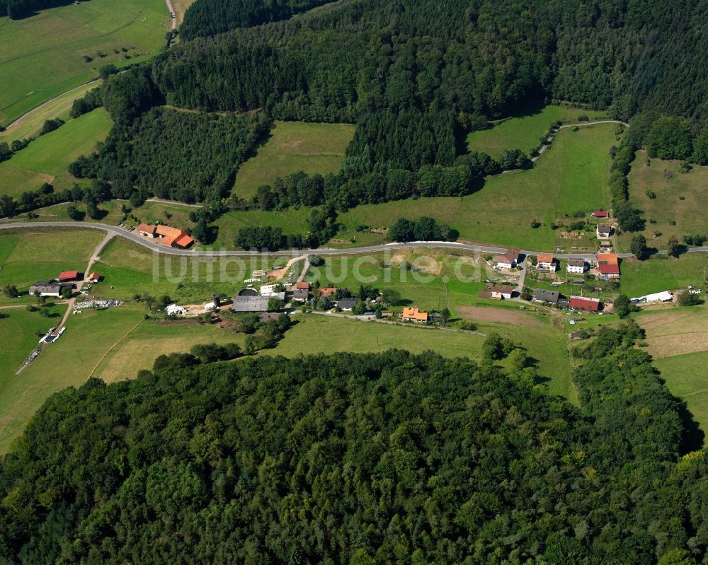 Luftbild Unter-Sensbach - Dorf - Ansicht am Rande Waldgebieten in Unter-Sensbach im Bundesland Hessen, Deutschland