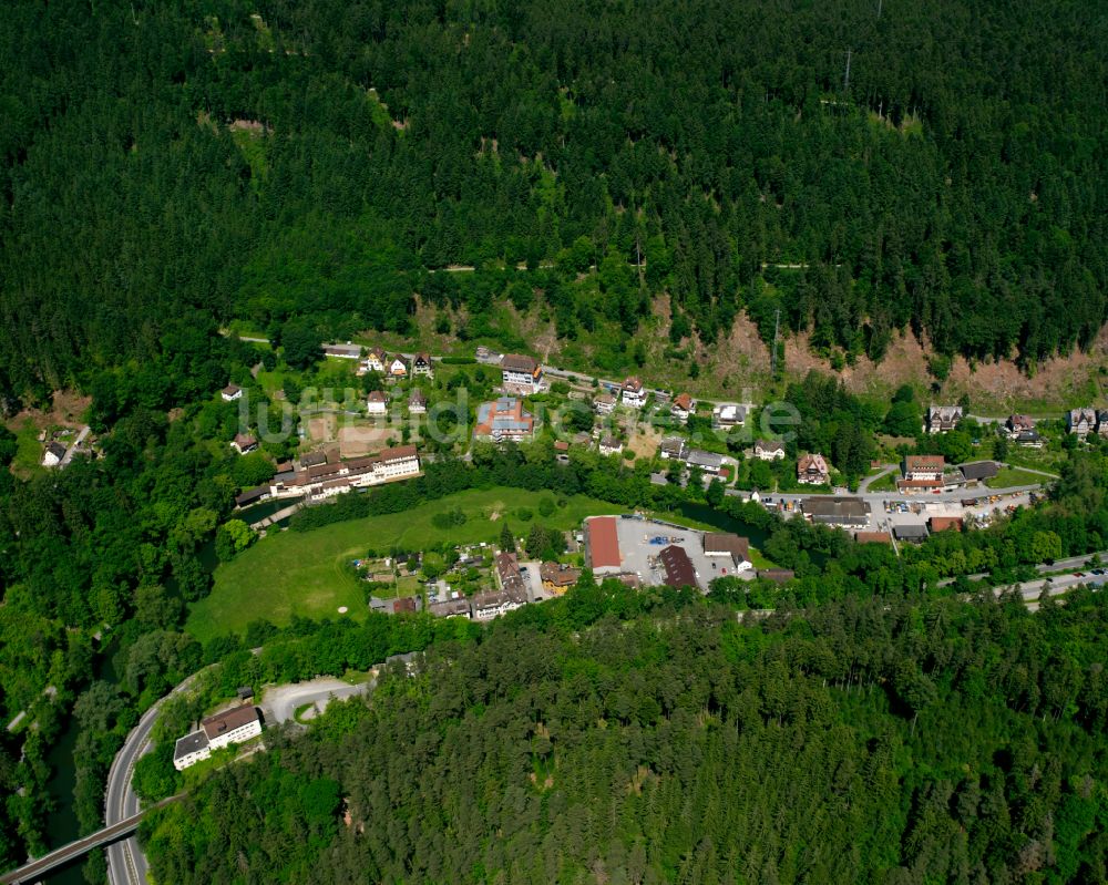 Luftaufnahme Wimberg - Dorf - Ansicht am Rande von Waldgebieten in Wimberg im Bundesland Baden-Württemberg, Deutschland