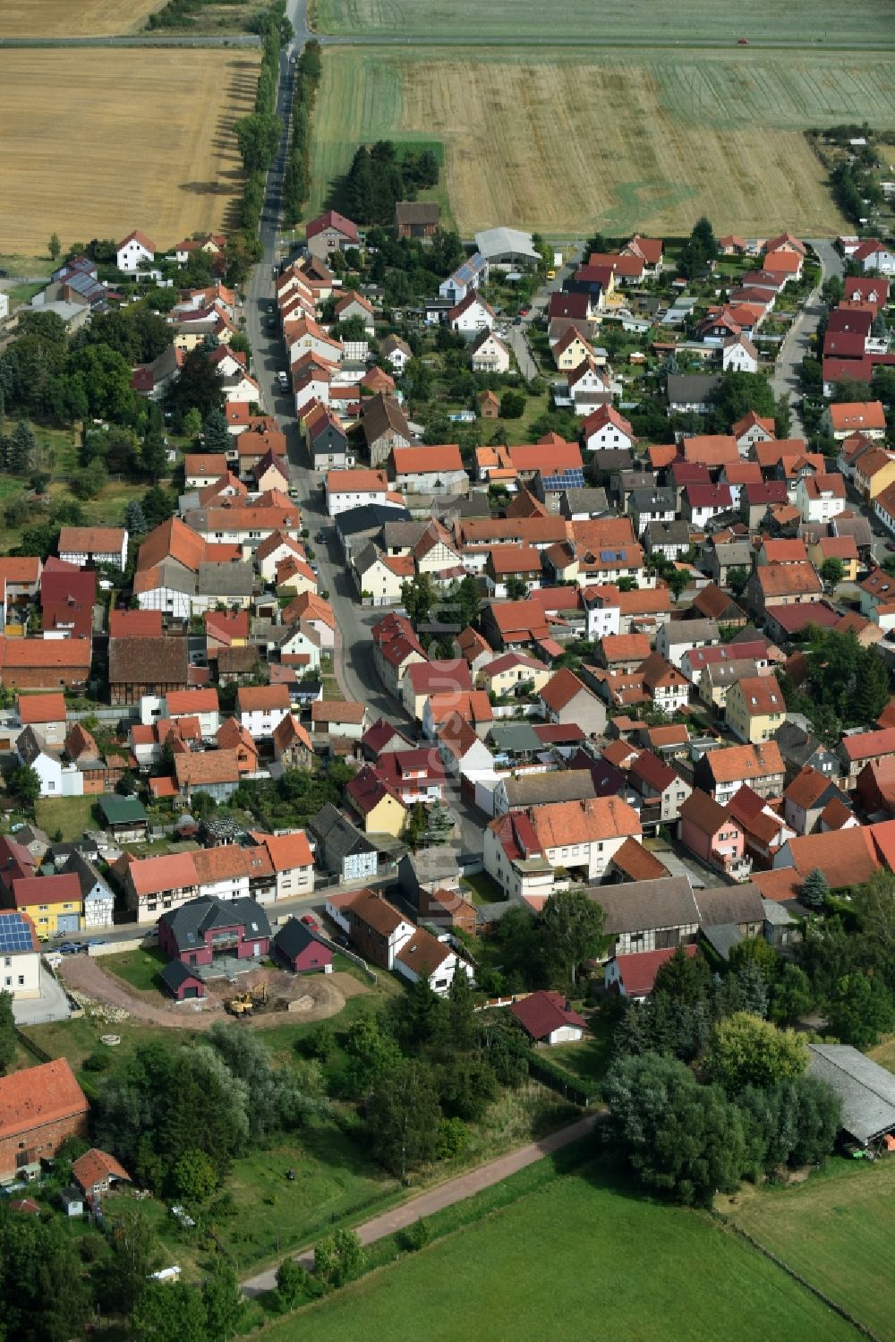 Remstädt aus der Vogelperspektive: Dorf - Ansicht von Remstädt im Bundesland Thüringen