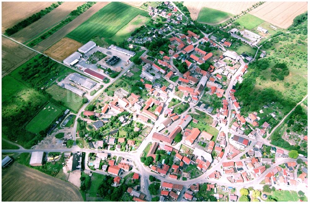 Luftbild Sargstedt - Dorf - Ansicht von Sargstedt im Bundesland Sachsen-Anhalt