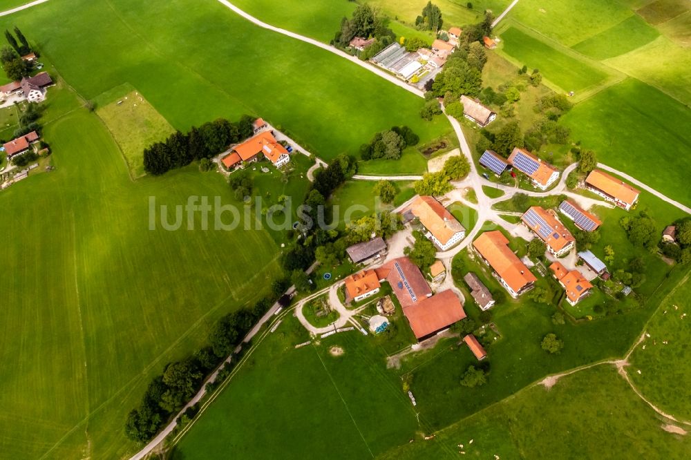 Luftaufnahme Schlitten - Dorf - Ansicht in Schlitten im Bundesland Bayern, Deutschland