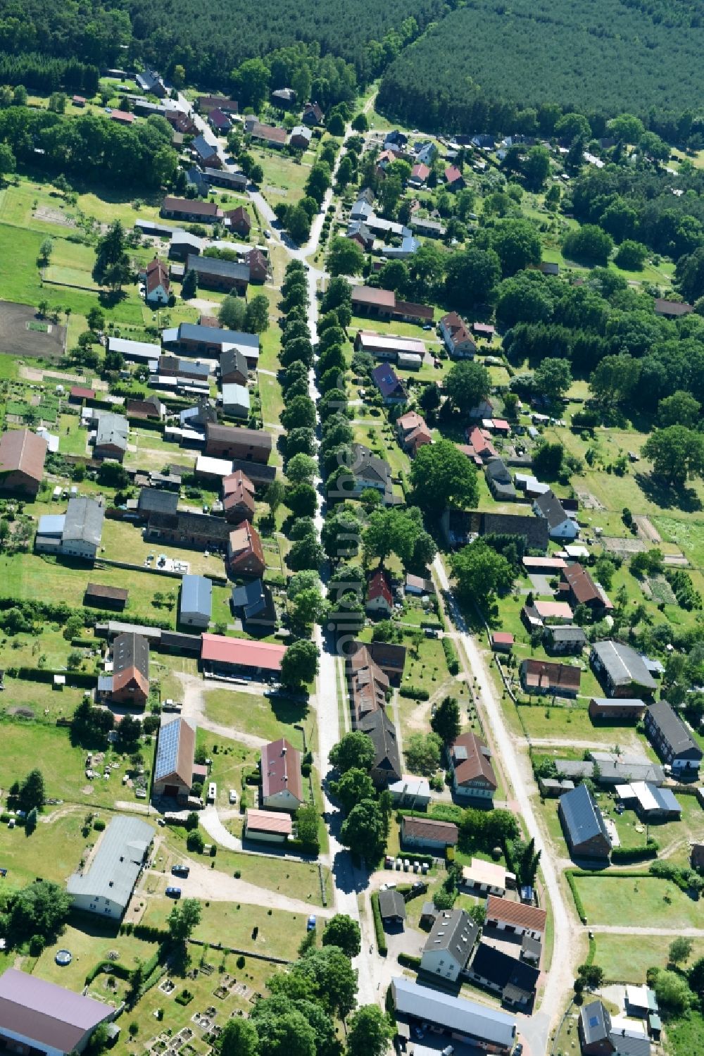 Siggelkow von oben - Dorf - Ansicht in Siggelkow im Bundesland Mecklenburg-Vorpommern, Deutschland