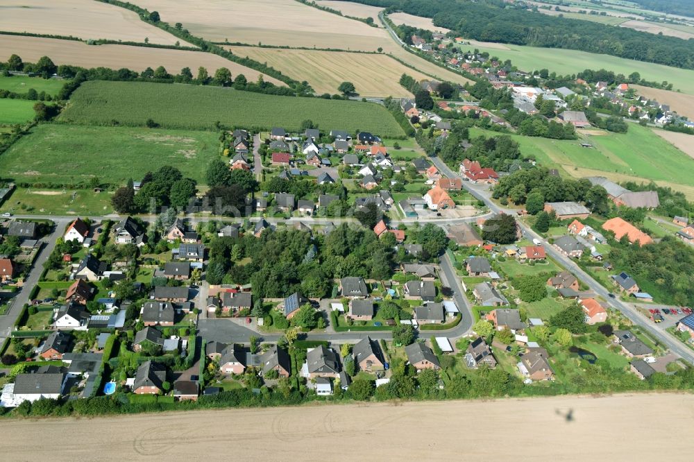 Talkau aus der Vogelperspektive: Dorf - Ansicht von Talkau im Bundesland Schleswig-Holstein