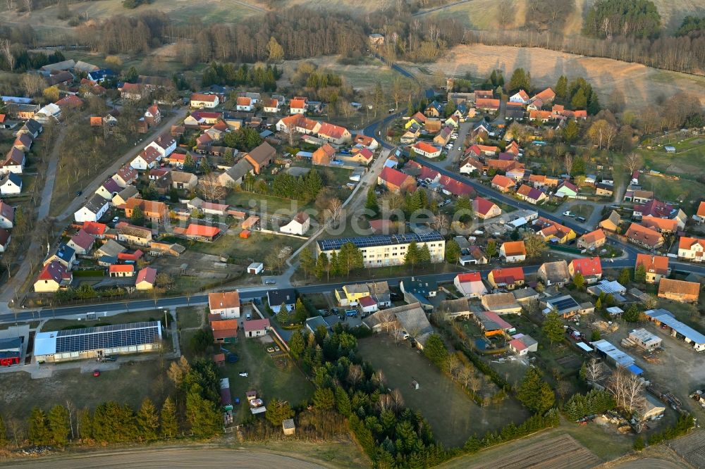 Temnitzquell von oben - Dorf - Ansicht in Temnitzquell im Bundesland Brandenburg, Deutschland