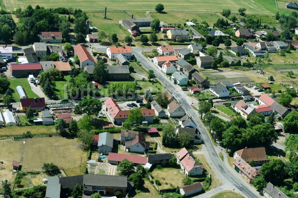 Trechwitz aus der Vogelperspektive: Dorf - Ansicht in Trechwitz im Bundesland Brandenburg, Deutschland