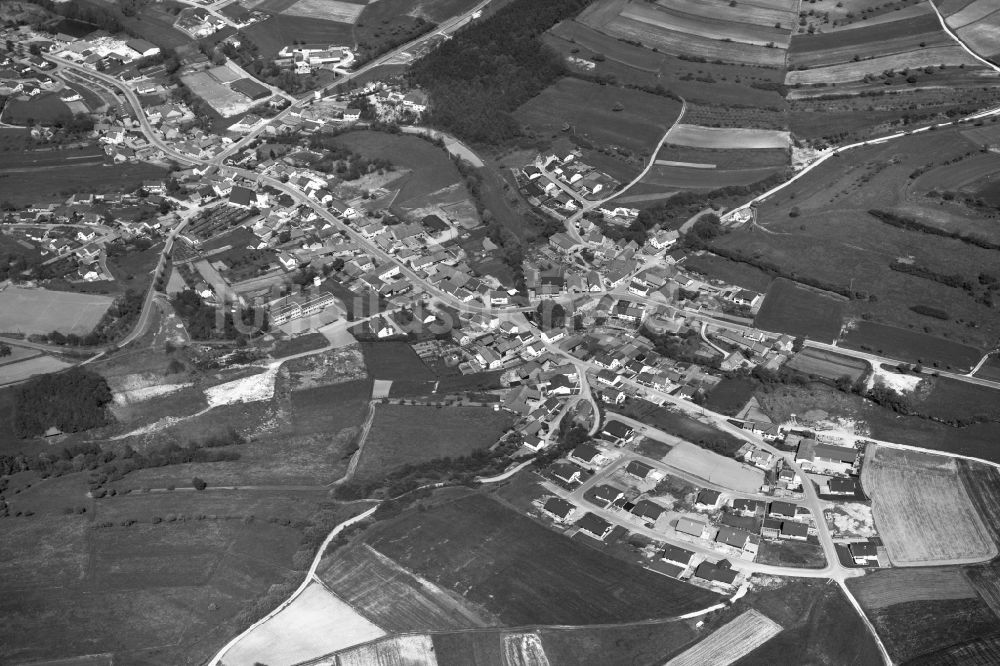 Luftbild Trossenfurt - Dorf - Ansicht in Trossenfurt Landkreis Haßberge im Bundesland Bayern