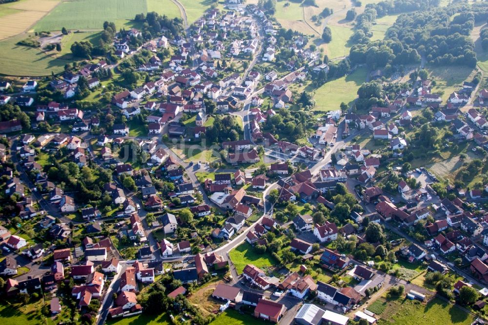 Udenhain aus der Vogelperspektive: Dorf - Ansicht in Udenhain im Bundesland Hessen, Deutschland