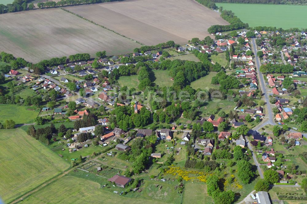 Luftaufnahme Uelitz - Dorf - Ansicht in Uelitz im Bundesland Mecklenburg-Vorpommern, Deutschland