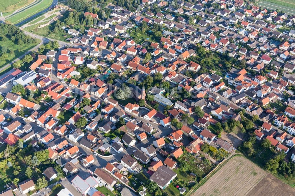 Luftaufnahme Wattenheim - Dorf - Ansicht in Wattenheim im Bundesland Hessen, Deutschland